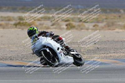 media/Mar-26-2023-CVMA (Sun) [[318ada6d46]]/Race 13 500 Supersport-350 Supersport/